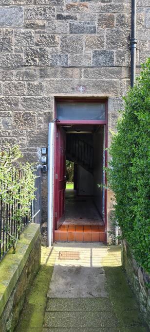 Nice Central Flat Walk To Princes Streetroyal Mile Edinburgh Exterior photo